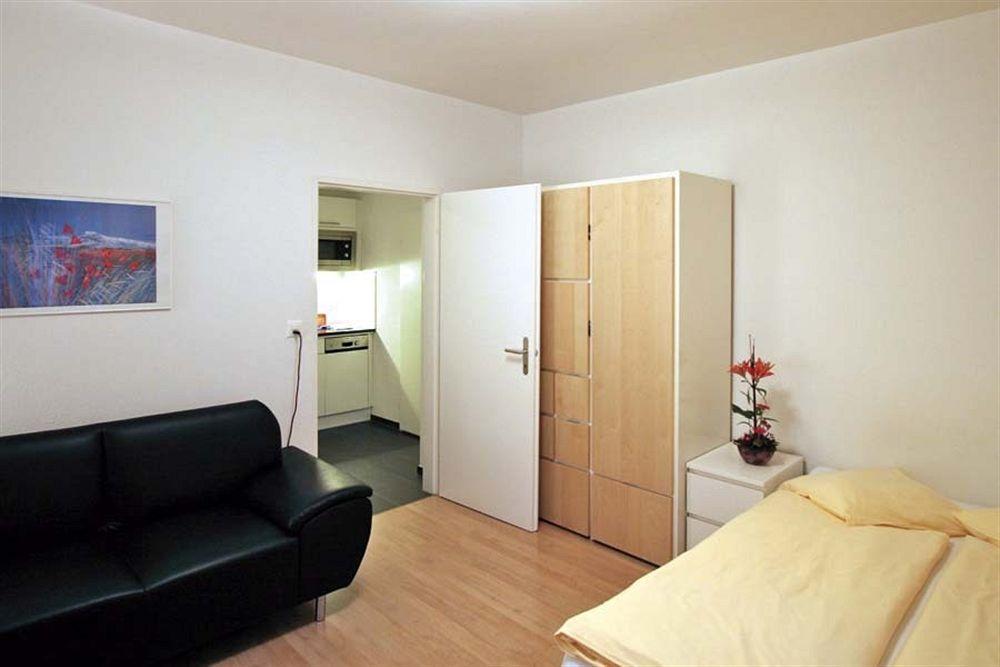 Appartement Swiss Star Zurich Sihlfeld - Self Check-In Extérieur photo